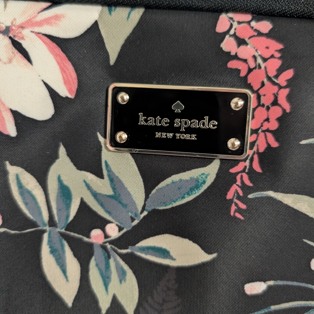 Kate Spade Black Floral Laptop Sleeve - Picture 2 of 4